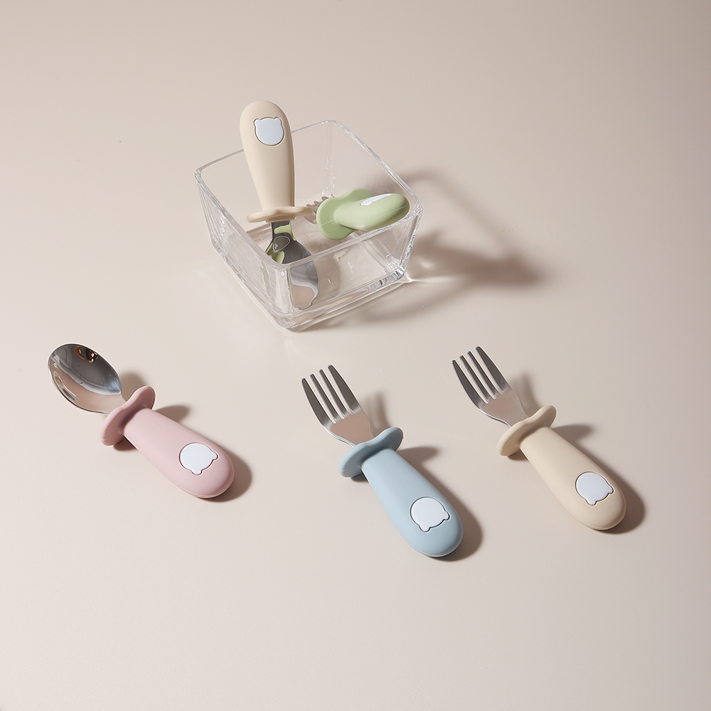 Baby Panda Shape Silicone Spoo - Baby Food Lunch recension och pris